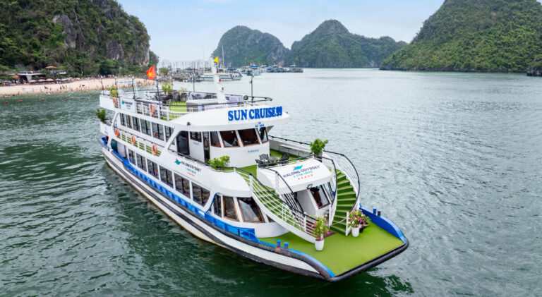 How to reach our cruise?